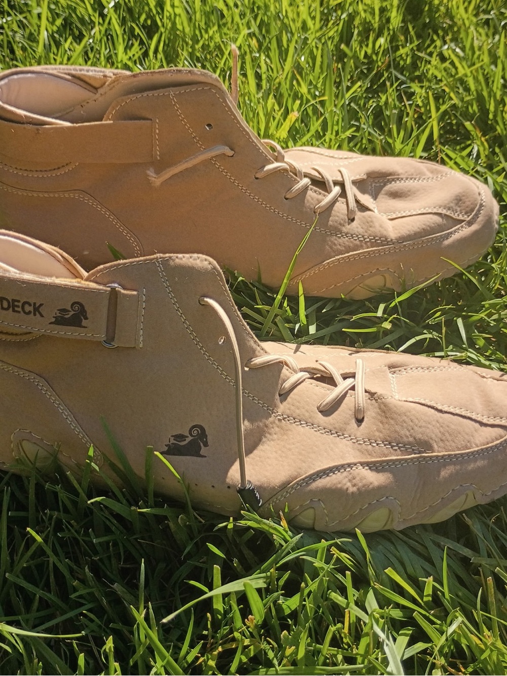 L Deck Leather Shoes (aglets missing) breathable loafer sneaker hiking boots